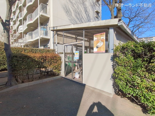 千葉県松戸市新松戸４丁目のマンション『サンライトパストラル六番街A棟』外観写真 2026年1月12日撮影