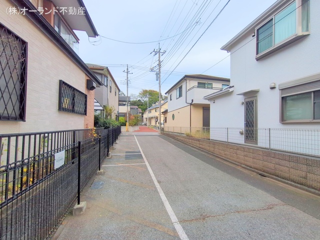 千葉県船橋市前原西4丁目のマンション『パレ・ドール津田沼』外観写真 2025年10月28日撮影