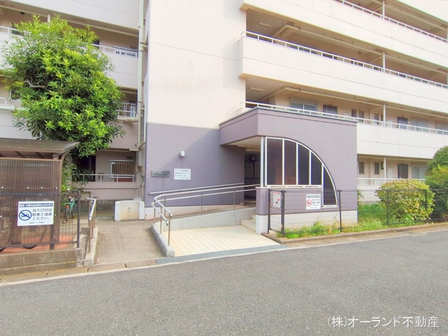 千葉県船橋市海神町南１丁目のマンション『西船橋ハイツ』外観写真 2025年10月28日撮影