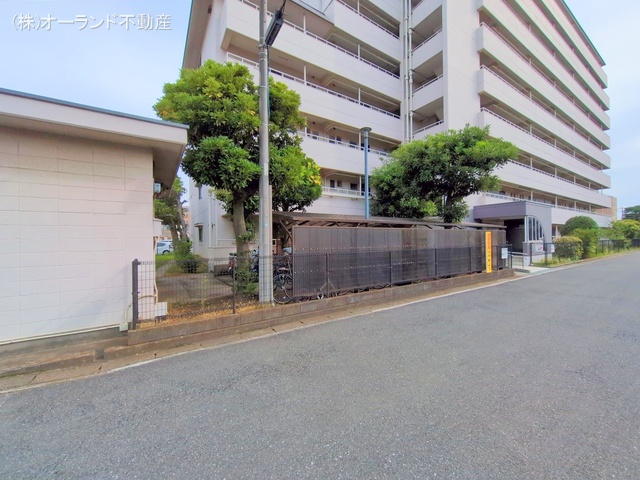 千葉県船橋市海神町南１丁目のマンション『西船橋ハイツ』外観写真 2025年10月28日撮影