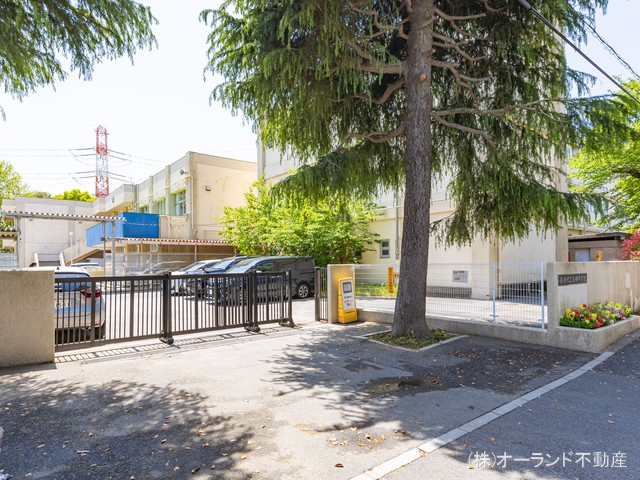 船橋市立海神中学校　距離2300m