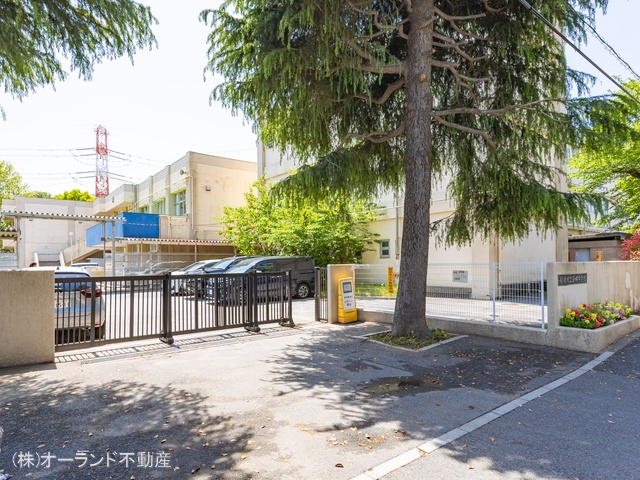 船橋市立海神中学校　距離2300m