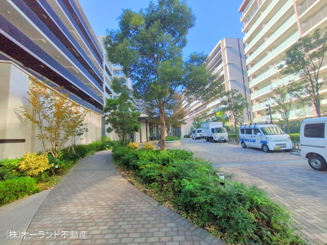 千葉県船橋市行田１丁目のマンション『プレミスト船橋塚田』外観写真 2025年11月19日撮影