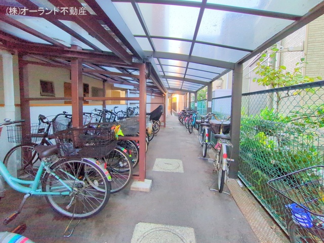 千葉県市川市新井３丁目のマンション『行徳第一アクウエリヤスハイツ』外観写真 2025年11月25日撮影