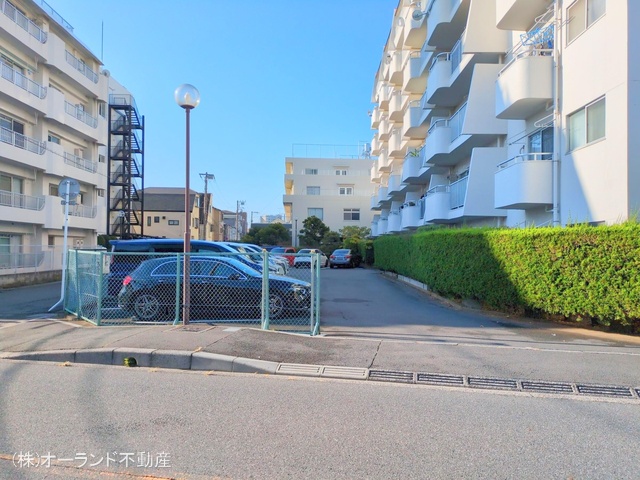 千葉県市川市新井３丁目のマンション『行徳第一アクウエリヤスハイツ』外観写真 2025年11月25日撮影