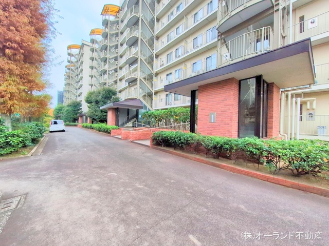 千葉県松戸市新松戸６丁目のマンション『サンライトパストラル弐番街C棟』外観写真 2025年12月1日撮影