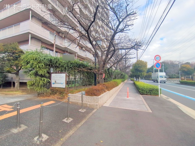 千葉県市川市福栄3丁目のマンション『ライオンズマンション南市川』外観写真 2025年12月22日撮影