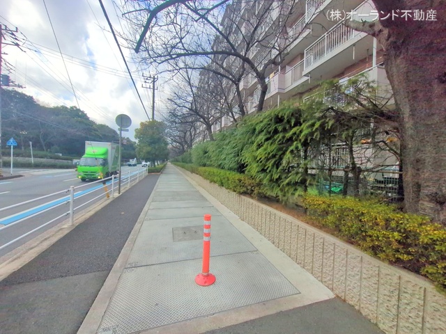 千葉県市川市福栄3丁目のマンション『ライオンズマンション南市川』外観写真 2025年12月22日撮影