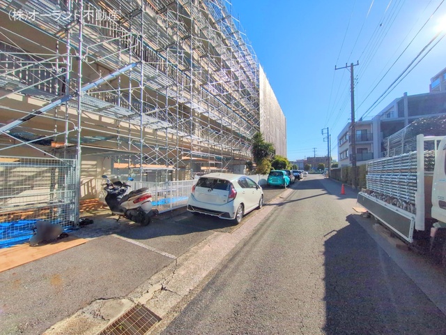千葉県市川市南行徳３丁目のマンション『興人浦安マンション』外観写真 2024年12月9日撮影