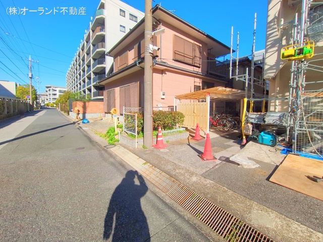 千葉県市川市南行徳３丁目のマンション『興人浦安マンション』外観写真 2024年12月9日撮影