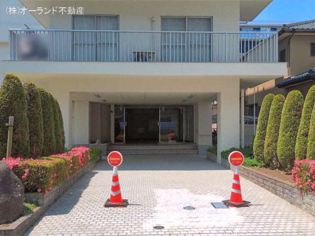 千葉県市川市南行徳３丁目のマンション『興人浦安マンション』外観写真 2026年5月19日撮影
