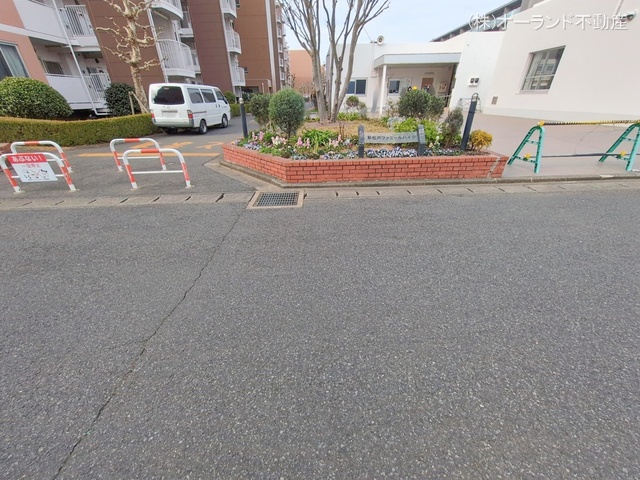 千葉県松戸市新松戸北２丁目のマンション『新松戸ファミールハイツ2号棟』外観写真 2026年1月27日撮影