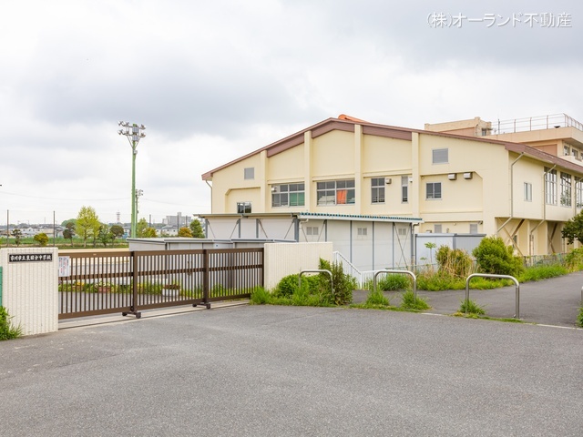 市川市立東国分中学校　距離1050m