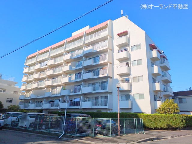 千葉県市川市新井３丁目のマンション『行徳第一アクウェリヤスハイツ』外観写真 2025年11月25日撮影