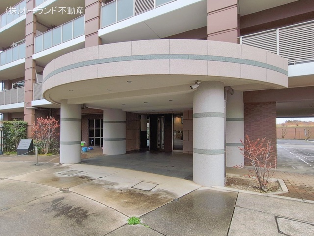 千葉県船橋市高根台２丁目のマンション『アンビシャス船橋高根台』エントランス写真 2026年2月25日撮影