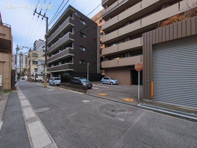 千葉県市川市南八幡4丁目のマンション『ナイスアーバン本八幡』外観写真 2026年3月1日撮影