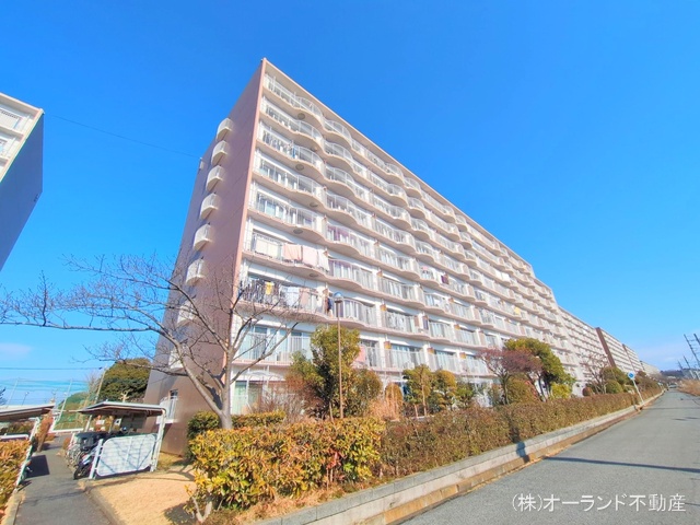 千葉県松戸市新松戸北2丁目のマンション『新松戸ファミールハイツ4号棟』外観写真 2025年1月20日撮影