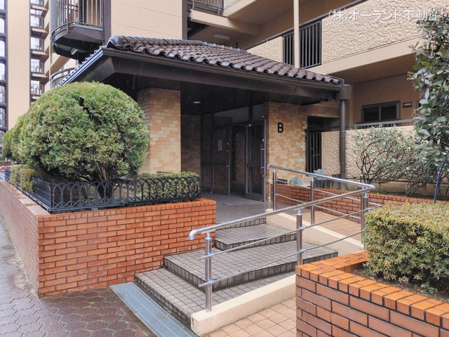 千葉県松戸市新松戸３丁目のマンション『新松戸アゼリアパークハウスB棟』外観写真 2026年3月9日撮影