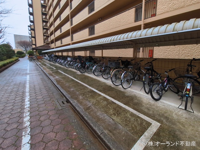 千葉県松戸市新松戸３丁目のマンション『新松戸アゼリアパークハウスB棟』外観写真 2026年3月9日撮影