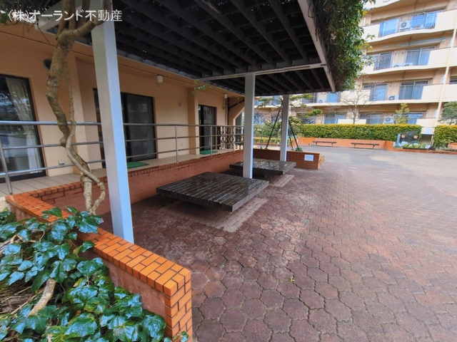 千葉県松戸市新松戸３丁目のマンション『新松戸アゼリアパークハウスB棟』外観写真 2026年3月9日撮影