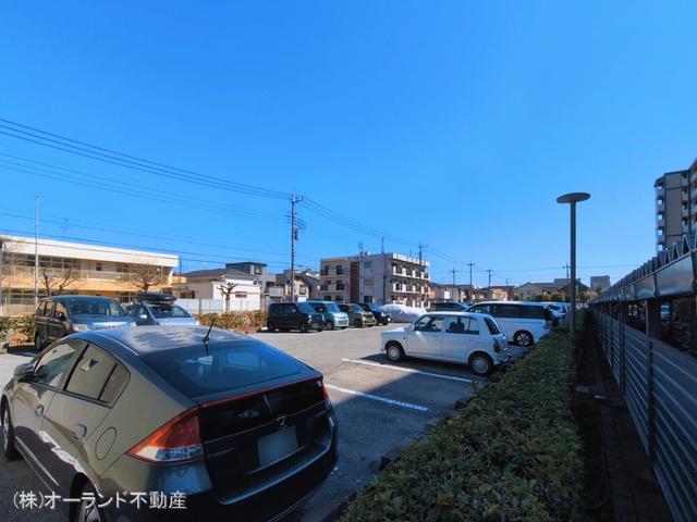 千葉県松戸市新松戸南２丁目のマンション『新松戸ユーカリパークハウスB棟』外観写真 2026年3月10日撮影