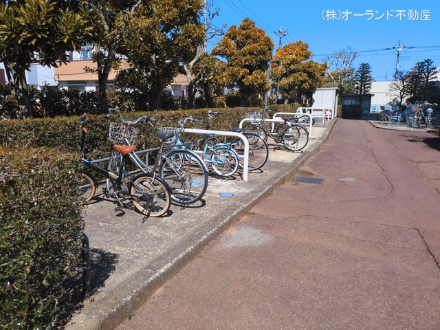 千葉県松戸市新松戸南２丁目のマンション『新松戸ユーカリパークハウスB棟』外観写真 2026年3月10日撮影