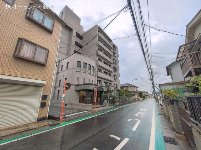 千葉県松戸市上矢切のマンション『アトラス松戸A棟』外観写真 2026年4月6日撮影