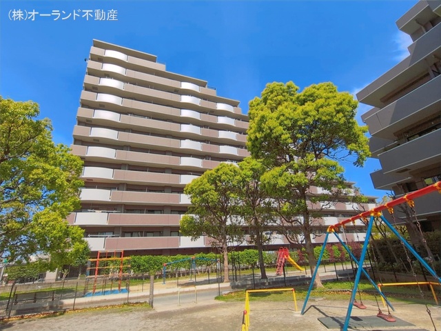 千葉県市川市鬼高３丁目のマンション『ファミール市川ガーデンプラザ・ウエスト』外観写真 2026年4月16日撮影