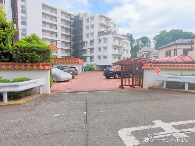 千葉県松戸市東平賀のマンション『ライオンズマンションロワイヤル北小金』外観写真 2025年6月22日撮影