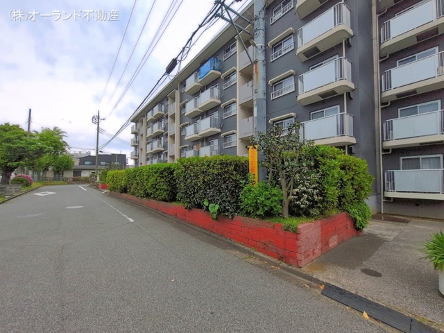 千葉県船橋市三山5丁目のマンション『京成サンコーポ三山3号棟』外観写真 2026年4月26日撮影