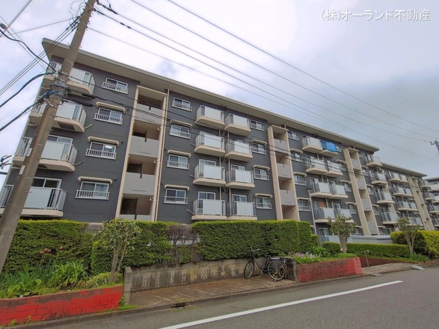 千葉県船橋市三山5丁目のマンション『京成サンコーポ三山3号棟』外観写真 2026年4月26日撮影