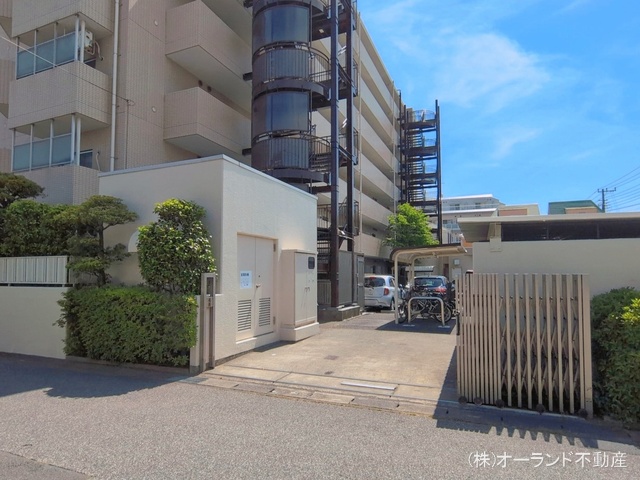 千葉県市川市関ケ島のマンション『東急ドエルアルス行徳』外観写真 2026年5月12日撮影