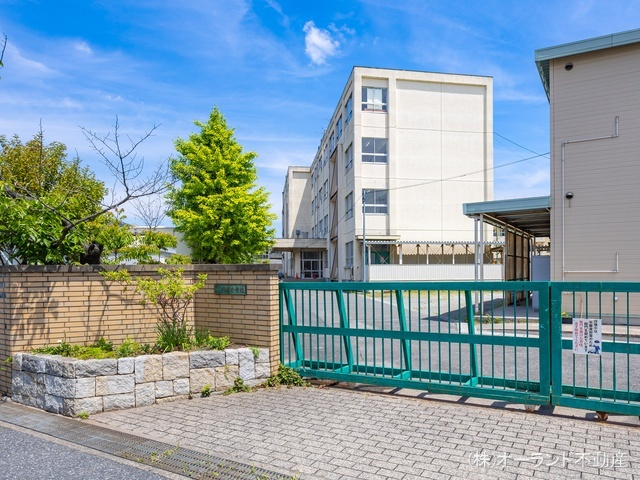 市川市立行徳小学校　距離800m