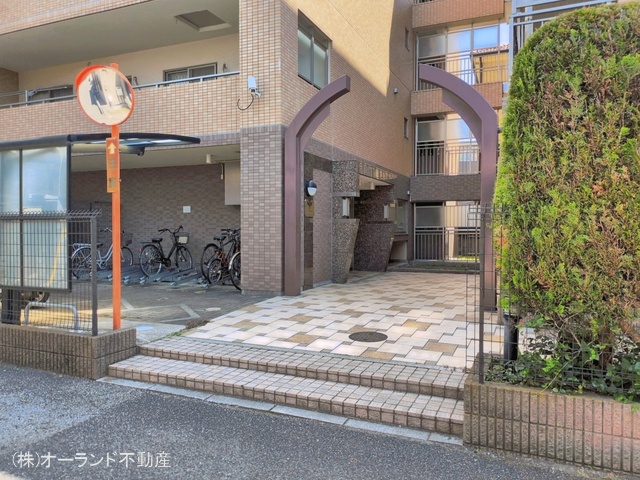 千葉県松戸市松戸新田のマンション『サンクレイドルみのり台』外観写真 2026年5月12日撮影