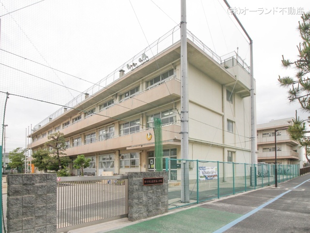 市川市立冨貴島小学校　距離540m