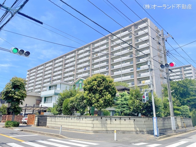 千葉県松戸市新松戸3丁目のマンション『新松戸南パークハウスB棟』外観写真 2024年7月28日撮影
