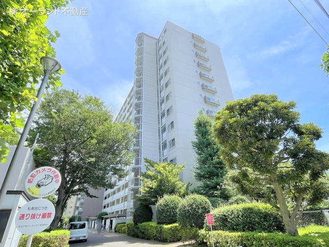 千葉県松戸市新松戸3丁目のマンション『新松戸南パークハウスB棟』外観写真 2024年7月28日撮影