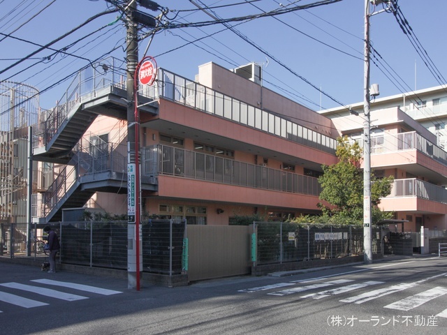 船橋市立本町保育園　距離260m