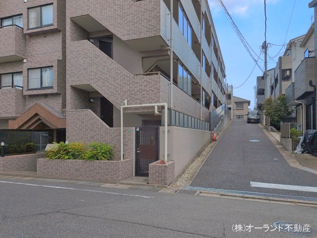 千葉県船橋市前原西7丁目のマンション『ナイスアーバン津田沼』外観写真 2026年6月11日撮影