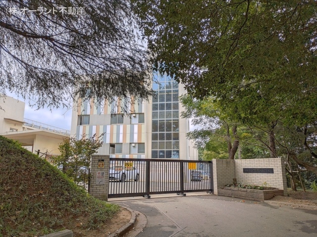 船橋市立前原中学校 距離920m