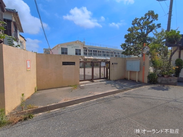 信篤幼稚園