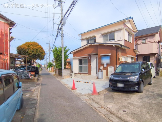 愛知県愛西市須依町北前の中古戸建て完成写真 2024年10月30日撮影