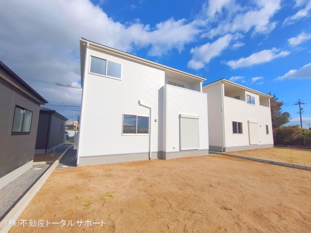 愛知県稲沢市平和町　法立北瀬古の新築戸建て完成写真 2025年12月4日撮影