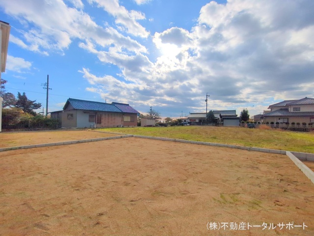 愛知県稲沢市平和町　法立北瀬古の新築戸建て完成写真 2025年12月4日撮影