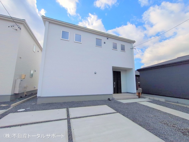 愛知県稲沢市平和町　法立北瀬古の新築戸建て完成写真 2025年12月4日撮影