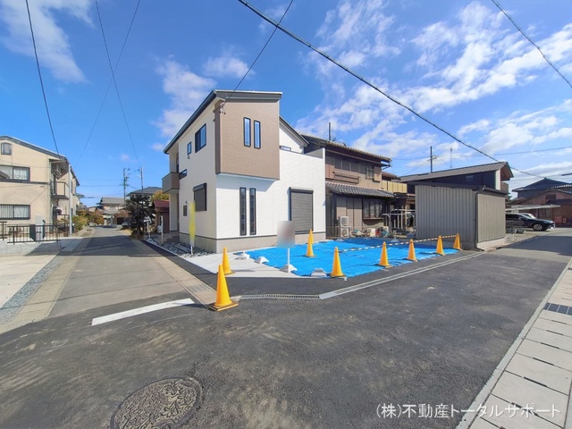 愛知県あま市木田西山の新築戸建て外構写真 2026年2月16日撮影