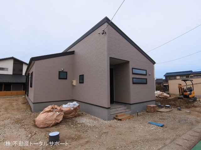 愛知県愛西市佐屋町亥新田の新築戸建て外構写真 2026年3月1日撮影