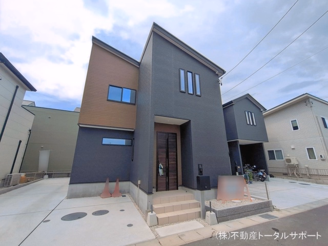 新築戸建て 海部郡第2大治町長牧中道 2号棟 完成