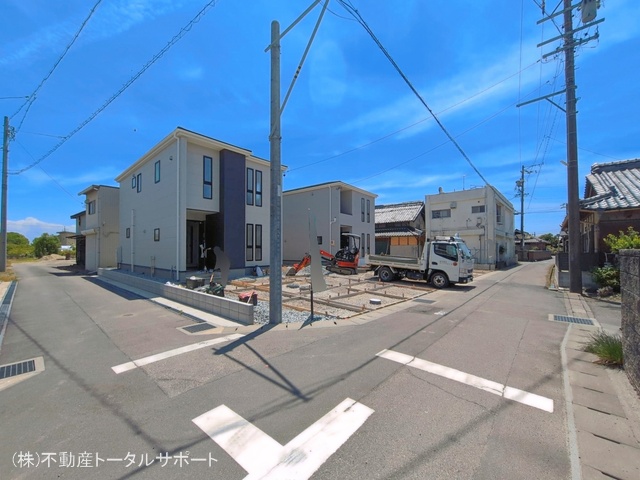 愛知県稲沢市矢合町面棒堀の新築戸建て外構写真 2026年5月13日撮影