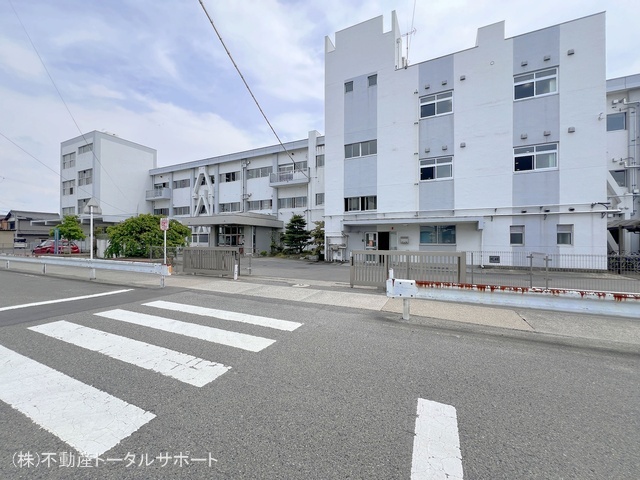 あま市立美和中学校　距離800m